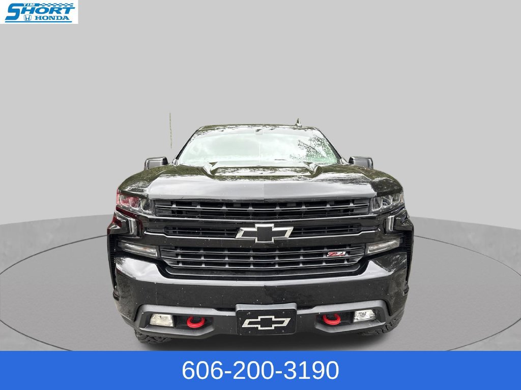 Used 2021 Chevrolet Silverado 1500 LT Trail Boss w/ Convenience Package II AWD/4WD image 2