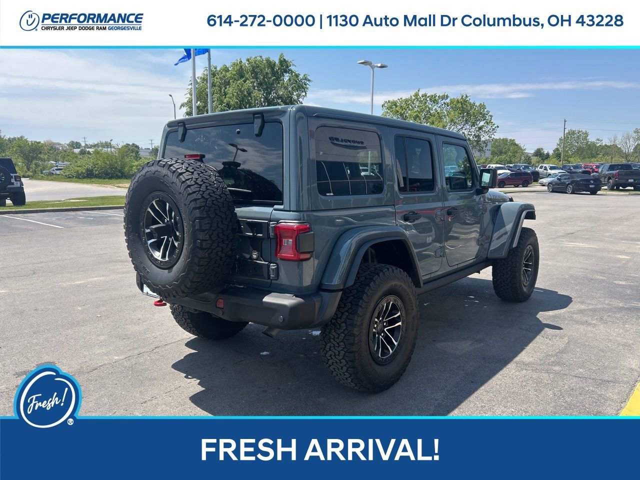 Used 2025 Jeep Wrangler Unlimited Rubicon AWD/4WD image 4