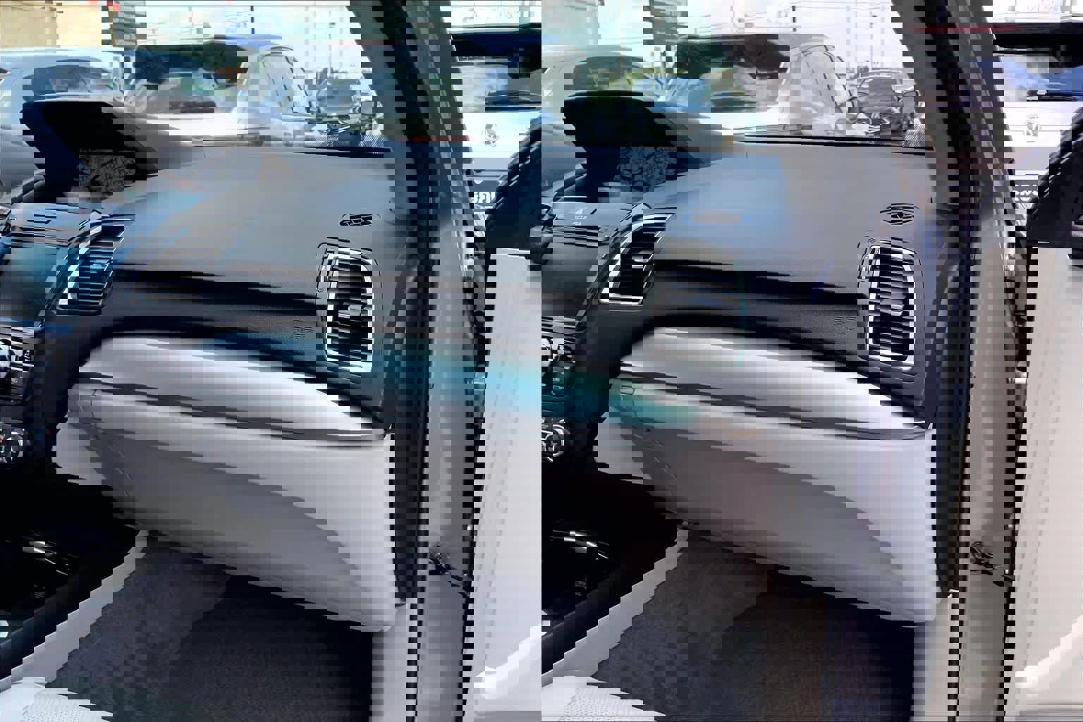 Used 2016 Acura RDX w/ Technology Package FWD image 17