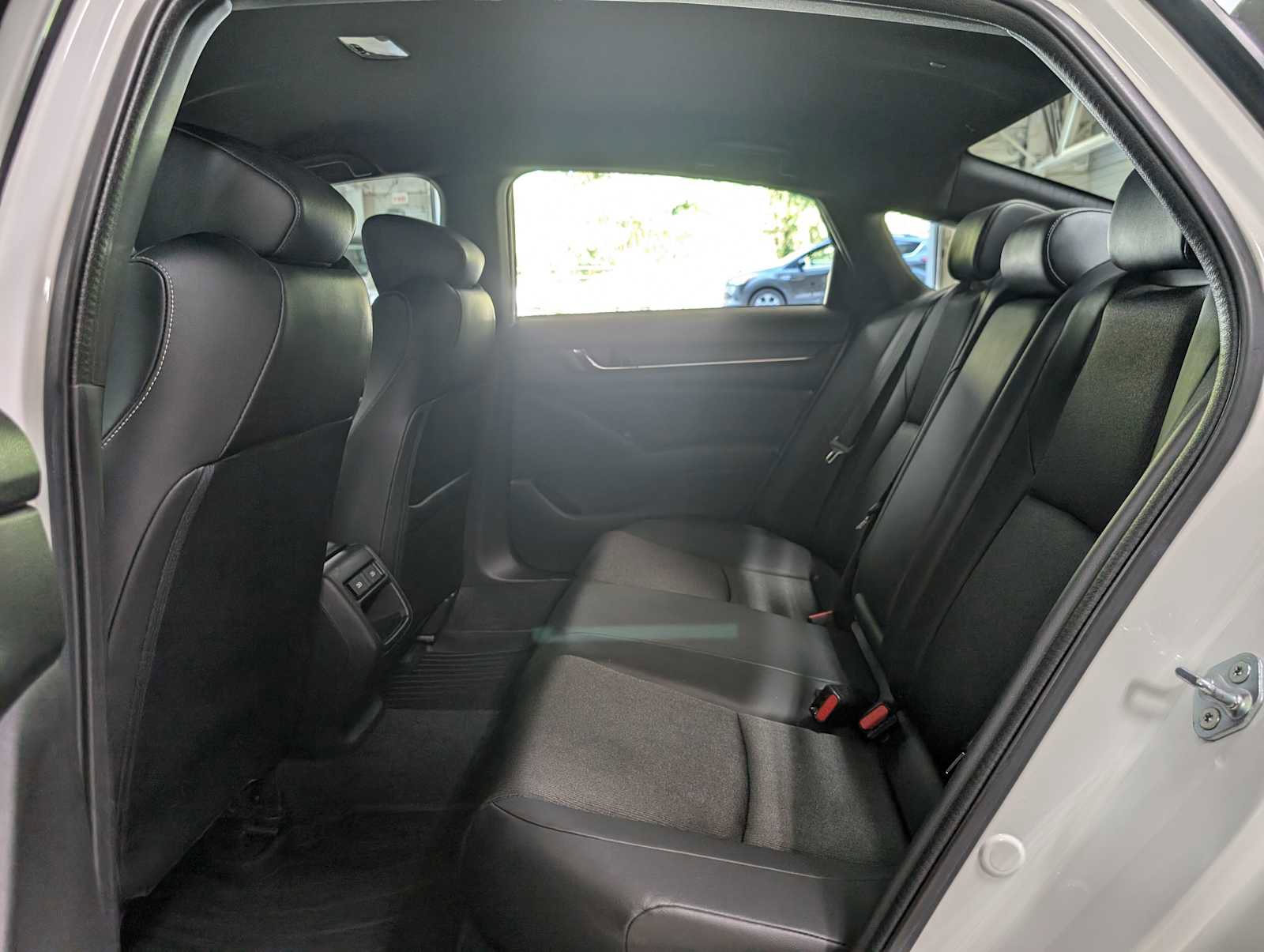 Used 2022 Honda Accord Sport image 39