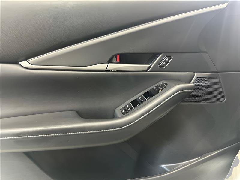 Used 2021 MAZDA CX-30 AWD 2.5 S w/ Select Package image 12