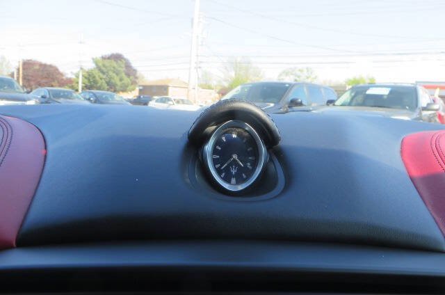 Used 2019 Maserati Ghibli S Q4 AWD/4WD image 18