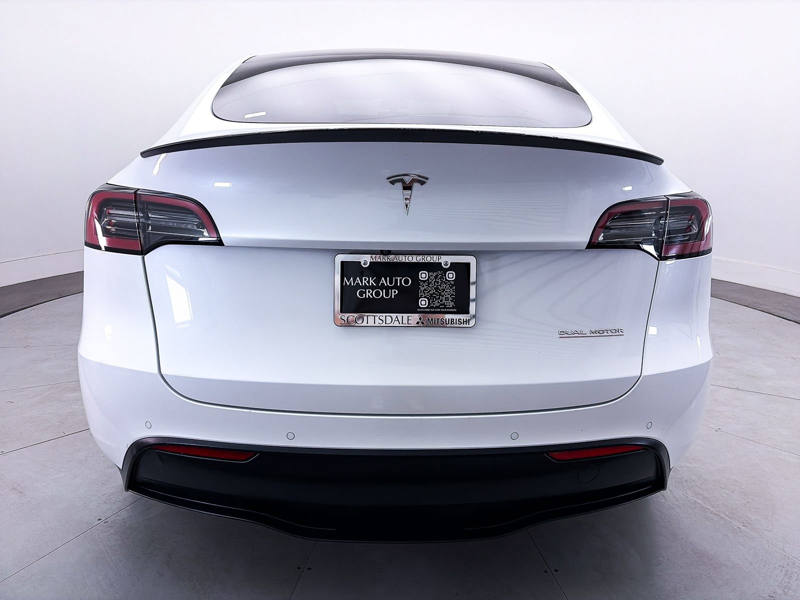 Used 2022 Tesla Model Y Performance AWD/4WD image 13