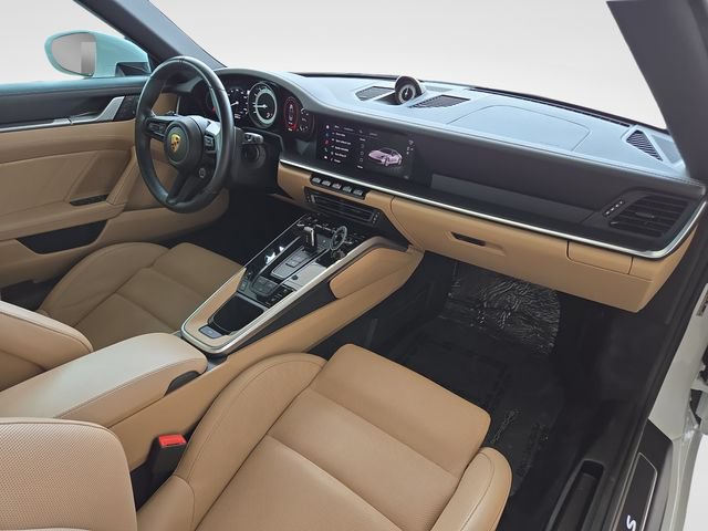 Used 2022 Porsche 911 Carrera S RWD image 30