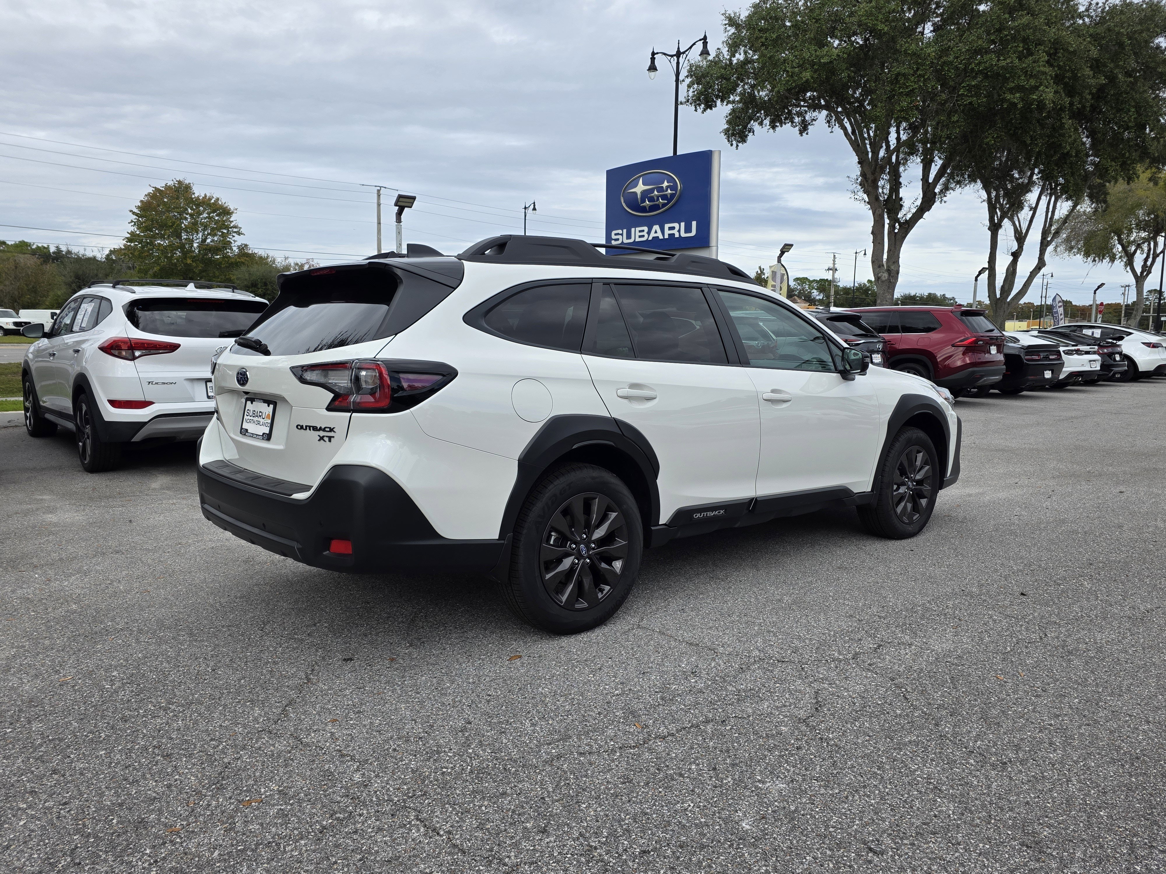 Certified 2025 Subaru Outback Onyx Edition XT w/ Popular Package #2 image 3