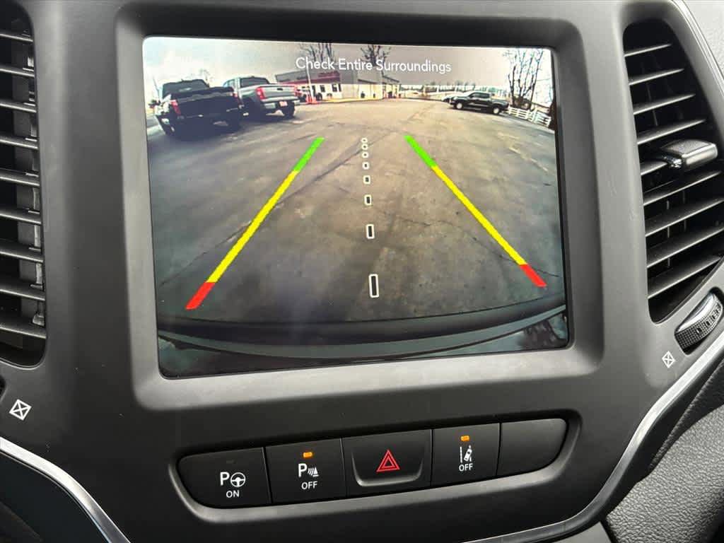 Used 2023 Jeep Cherokee Altitude Lux w/ Lux Elite Package AWD/4WD image 15