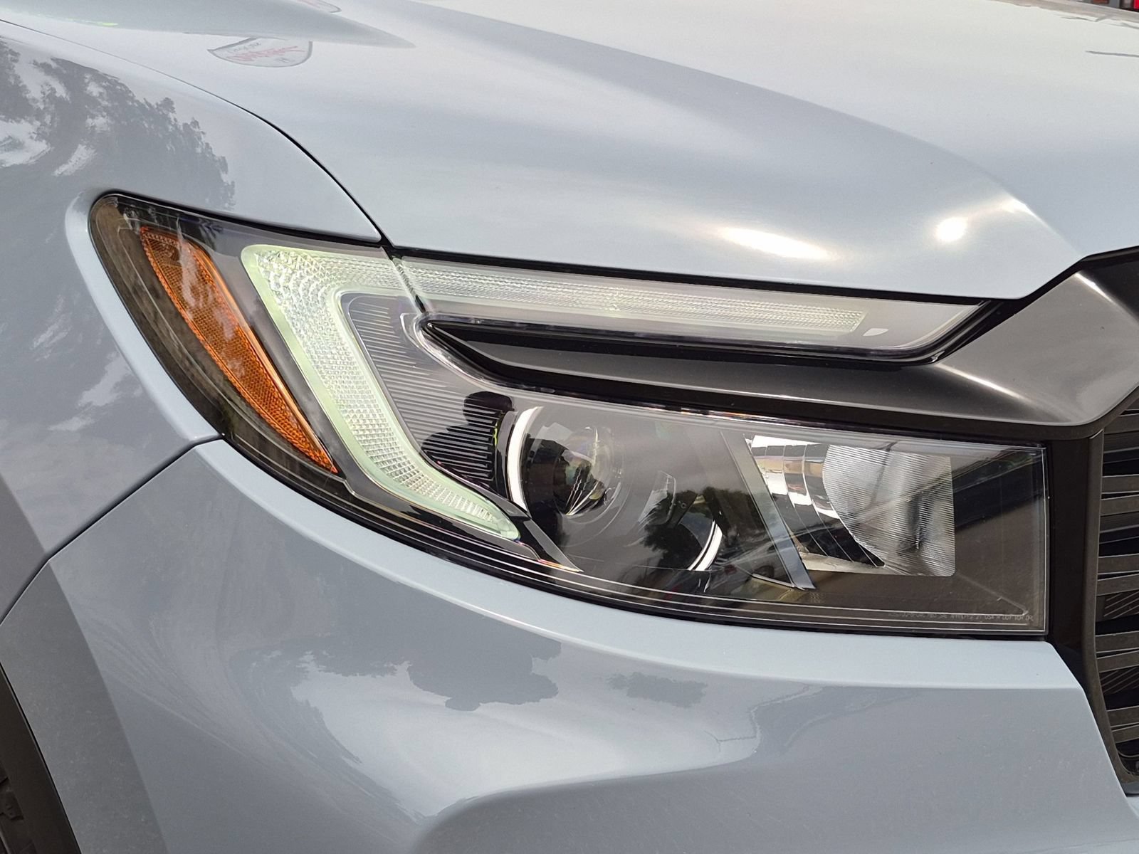 Used 2023 Honda Ridgeline Black Edition image 10