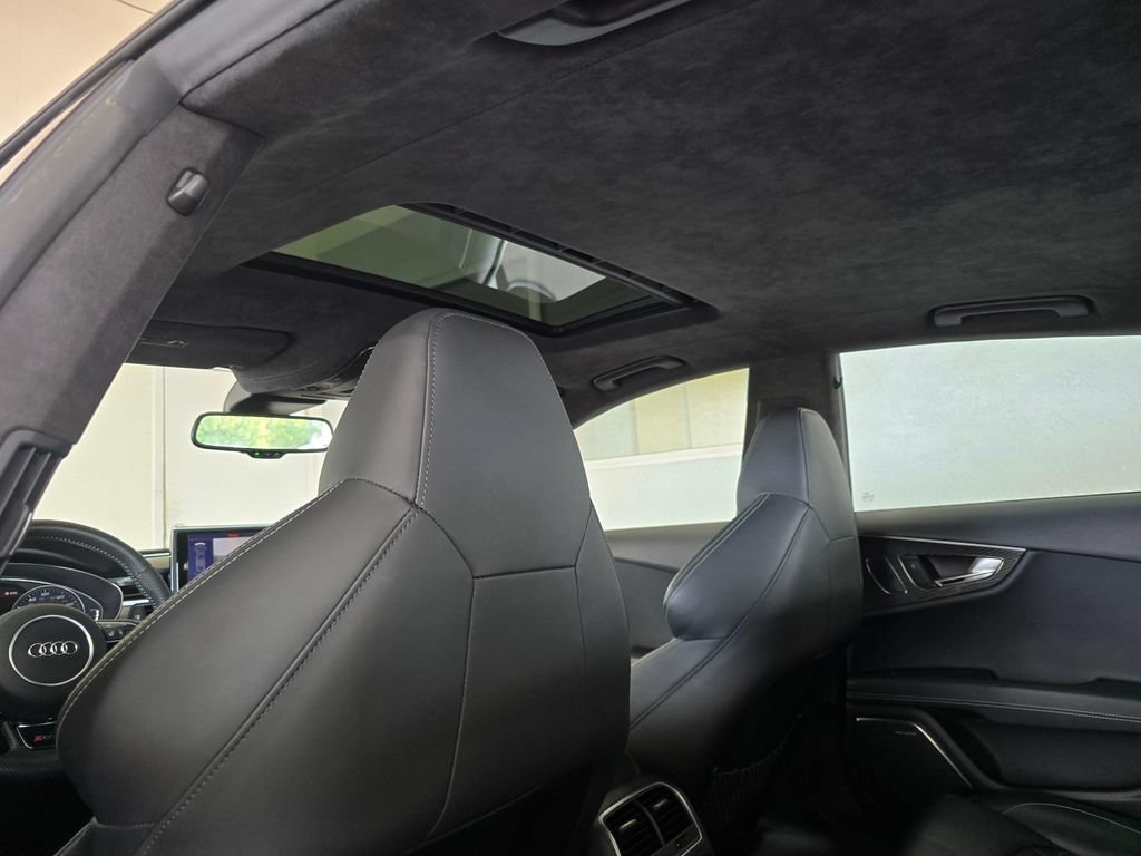 Used 2015 Audi RS 7 Prestige w/ Carbon-Optic Package AWD/4WD image 22