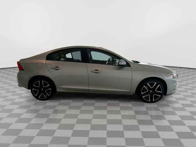 Used 2018 Volvo S60 T5 Dynamic w/ Protection Package image 12