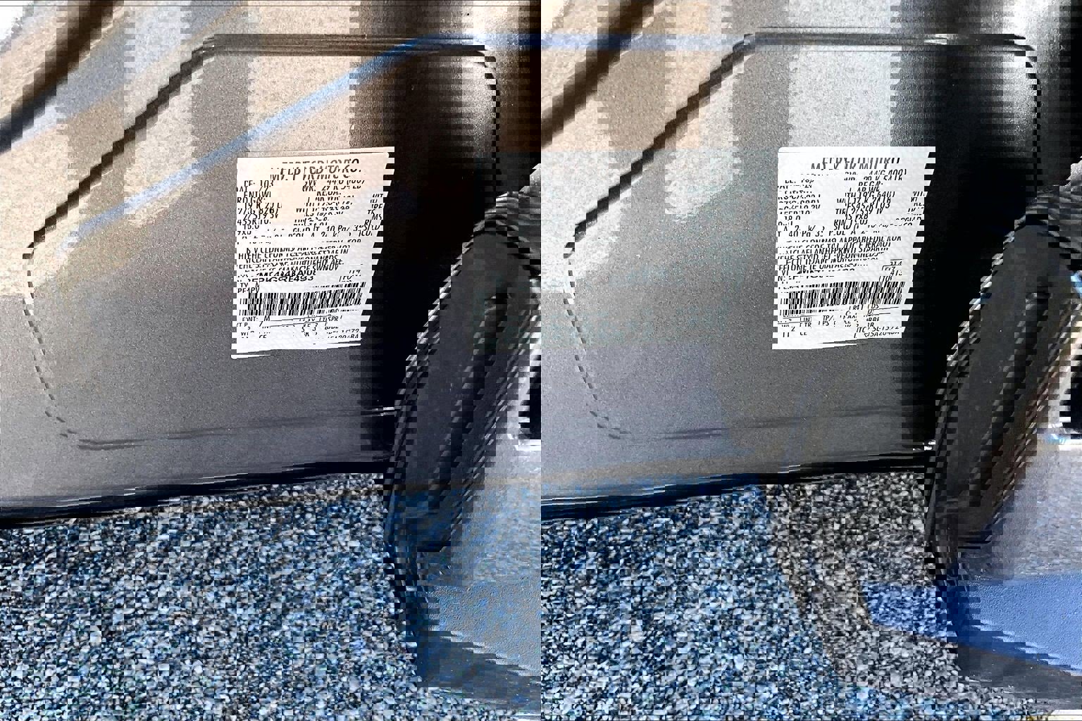 Used 2024 Ford Edge SE w/ Black Appearance Package image 4