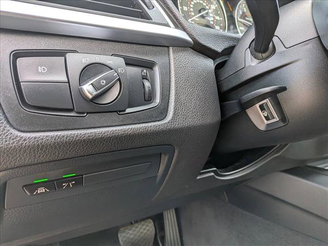 Used 2018 BMW 330i Gran Turismo xDrive image 16