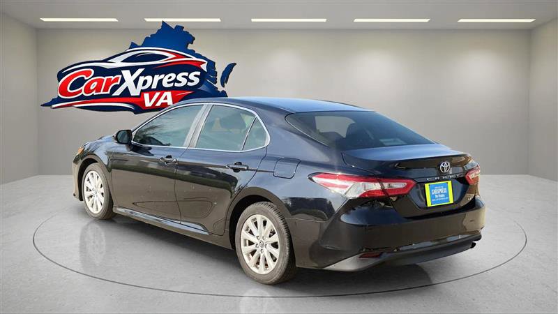 Used 2018 Toyota Camry LE w/ Convenience Package image 10