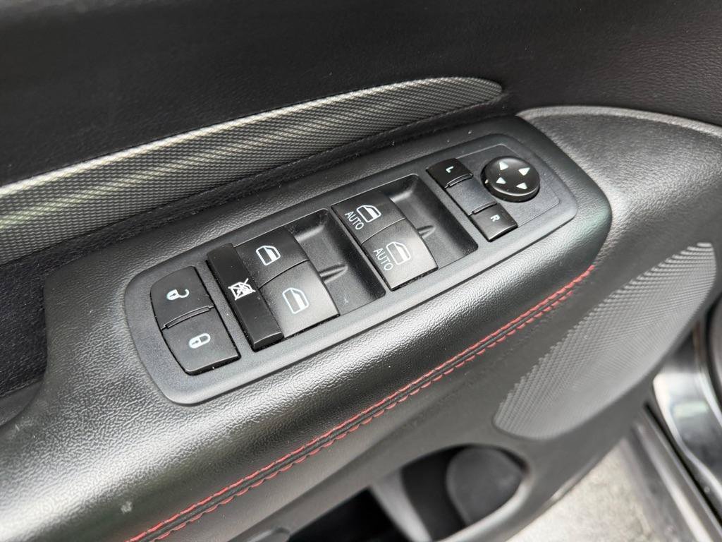 Used 2018 Dodge Durango GT RWD image 30