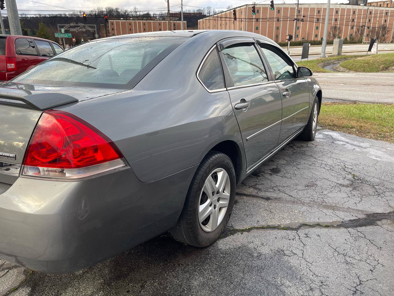 Used 2007 Chevrolet Impala LS FWD image 4
