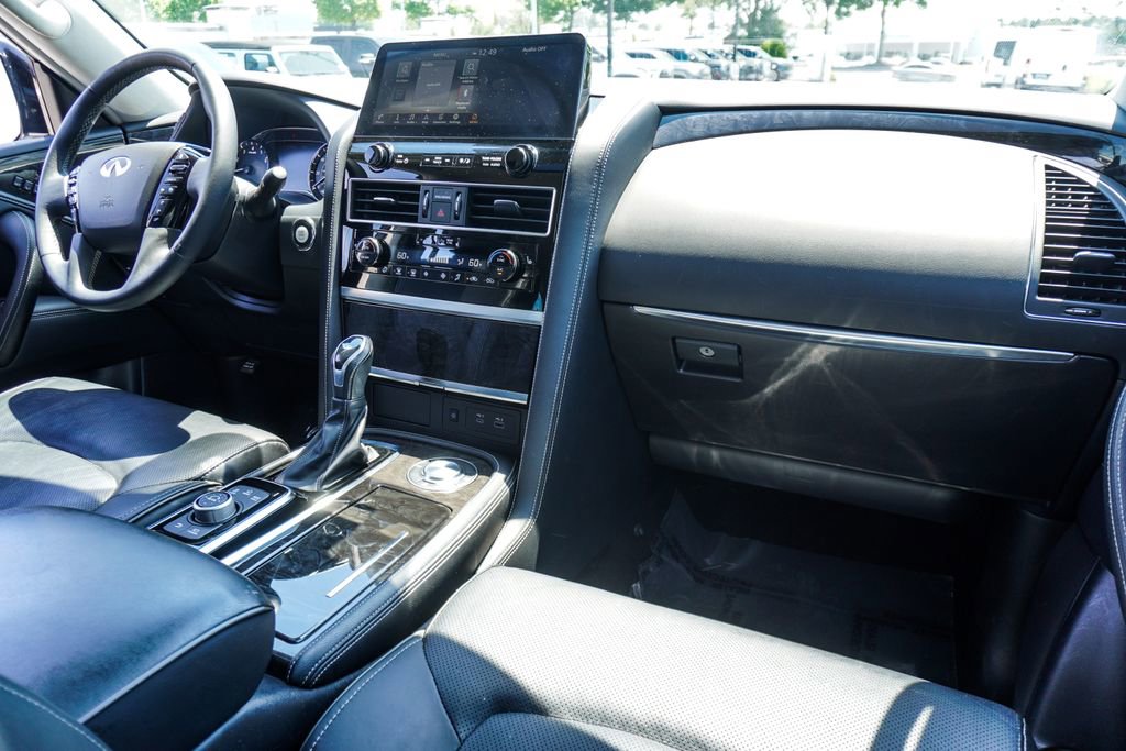 Used 2023 INFINITI QX80 Luxe w/ Cargo Package RWD image 11