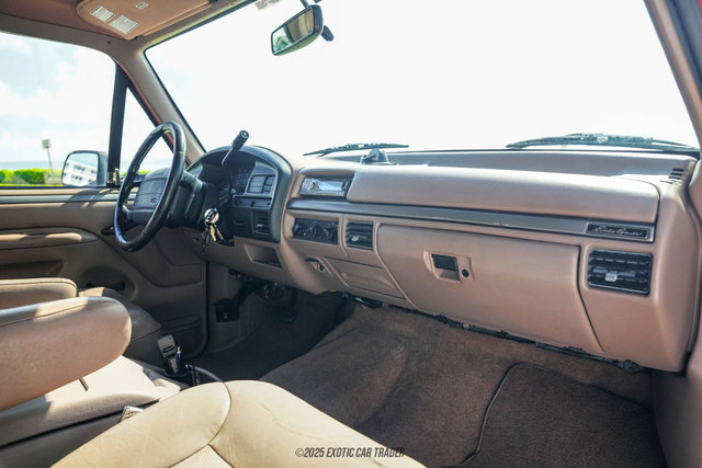 Used 1995 Ford Bronco Eddie Bauer image 40