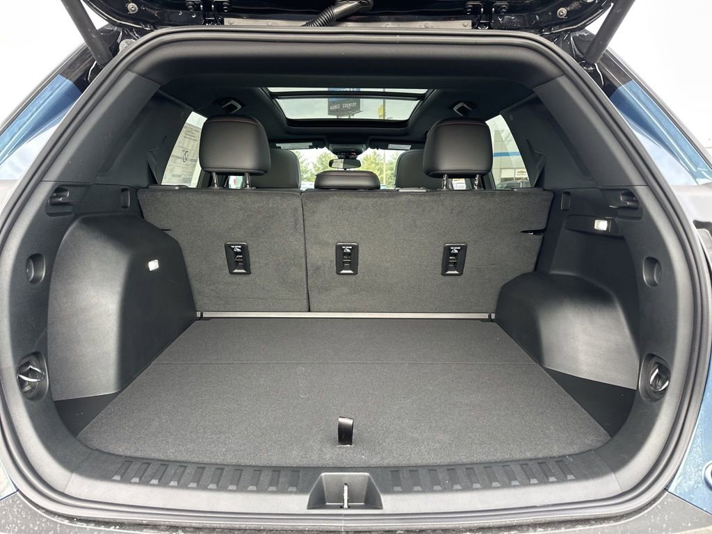 New 2026 Chevrolet Equinox RS w/ Convenience Package III image 15