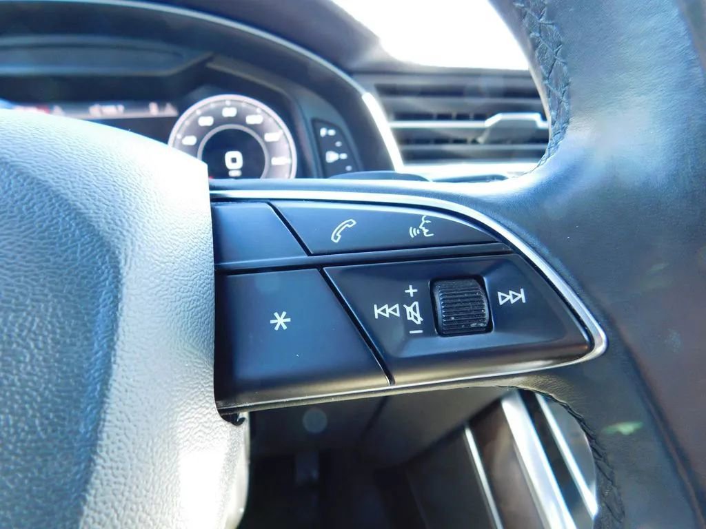 Used 2021 Audi Q7 3.0T Premium Plus w/ Premium Plus Package image 29