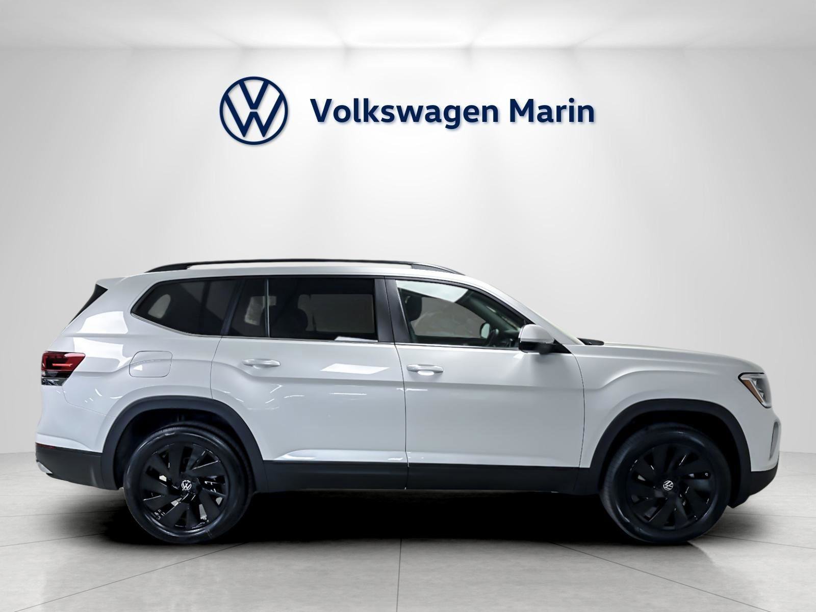 New 2026 Volkswagen Atlas SE image 6