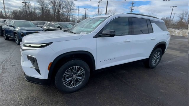New 2026 Chevrolet Traverse LT w/ Driver Confidence Package image 6