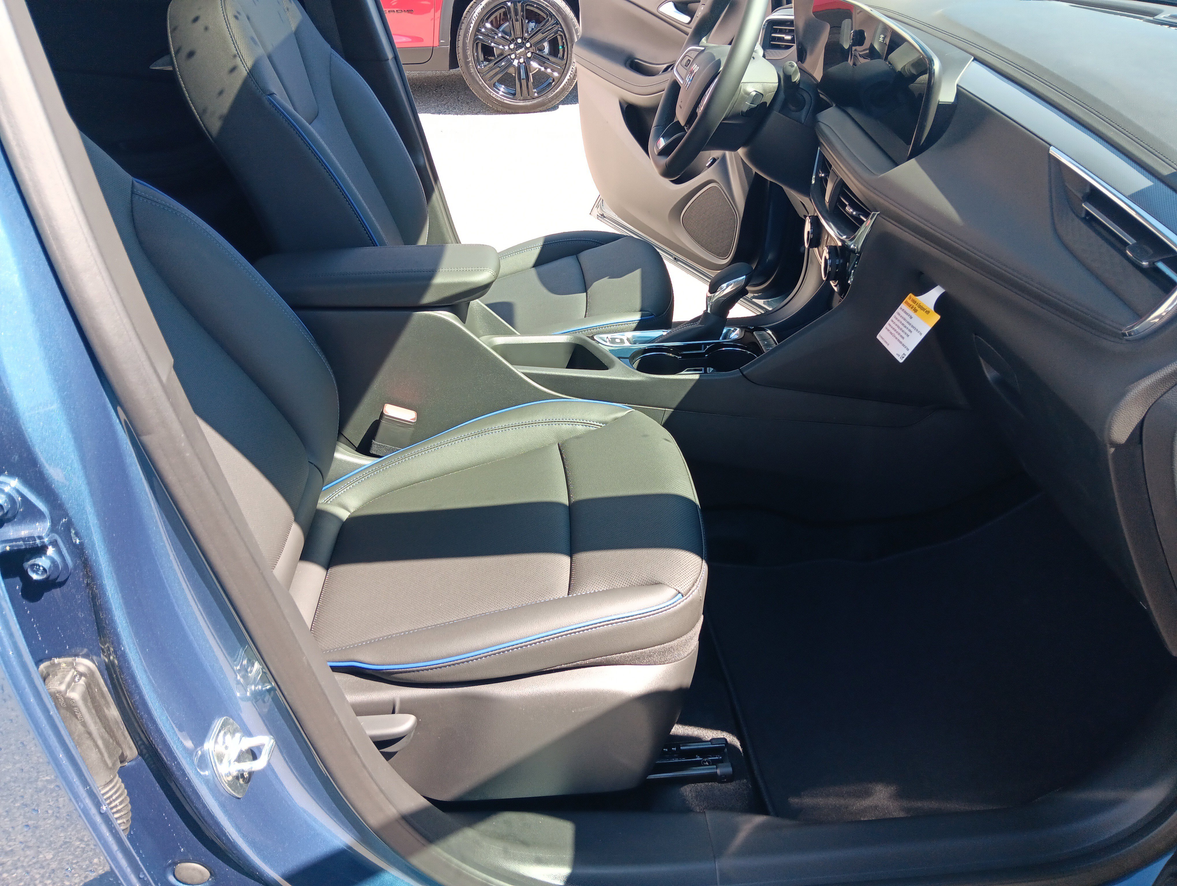 New 2026 Buick Encore GX Sport Touring FWD image 21