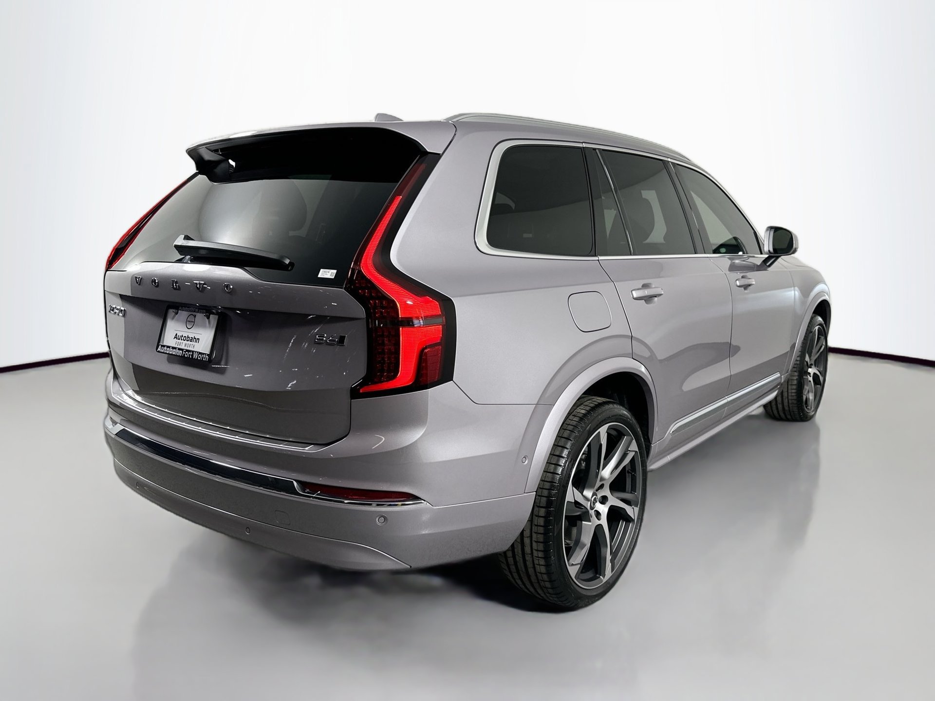 New 2026 Volvo XC90 B6 Ultra w/ Lounge Package AWD/4WD image 5
