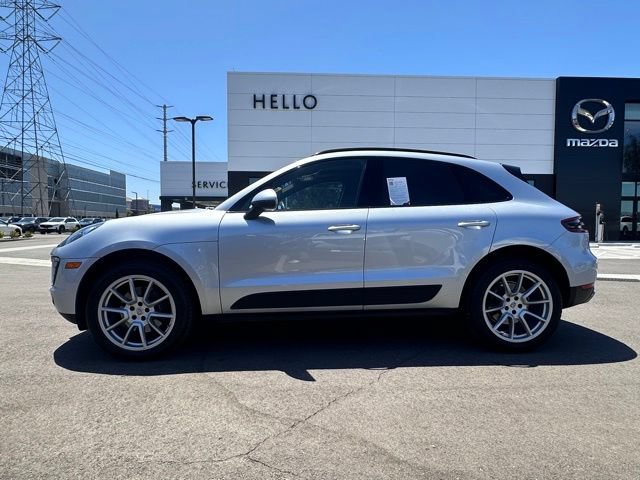 Used 2017 Porsche Macan AWD/4WD image 7