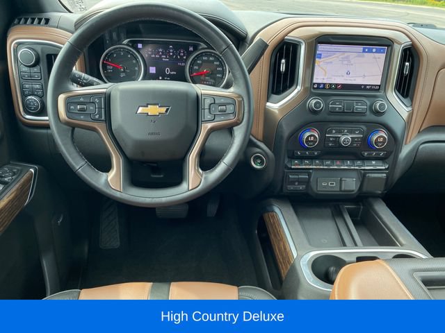 Used 2019 Chevrolet Silverado 1500 High Country w/ Technology Package AWD/4WD image 7
