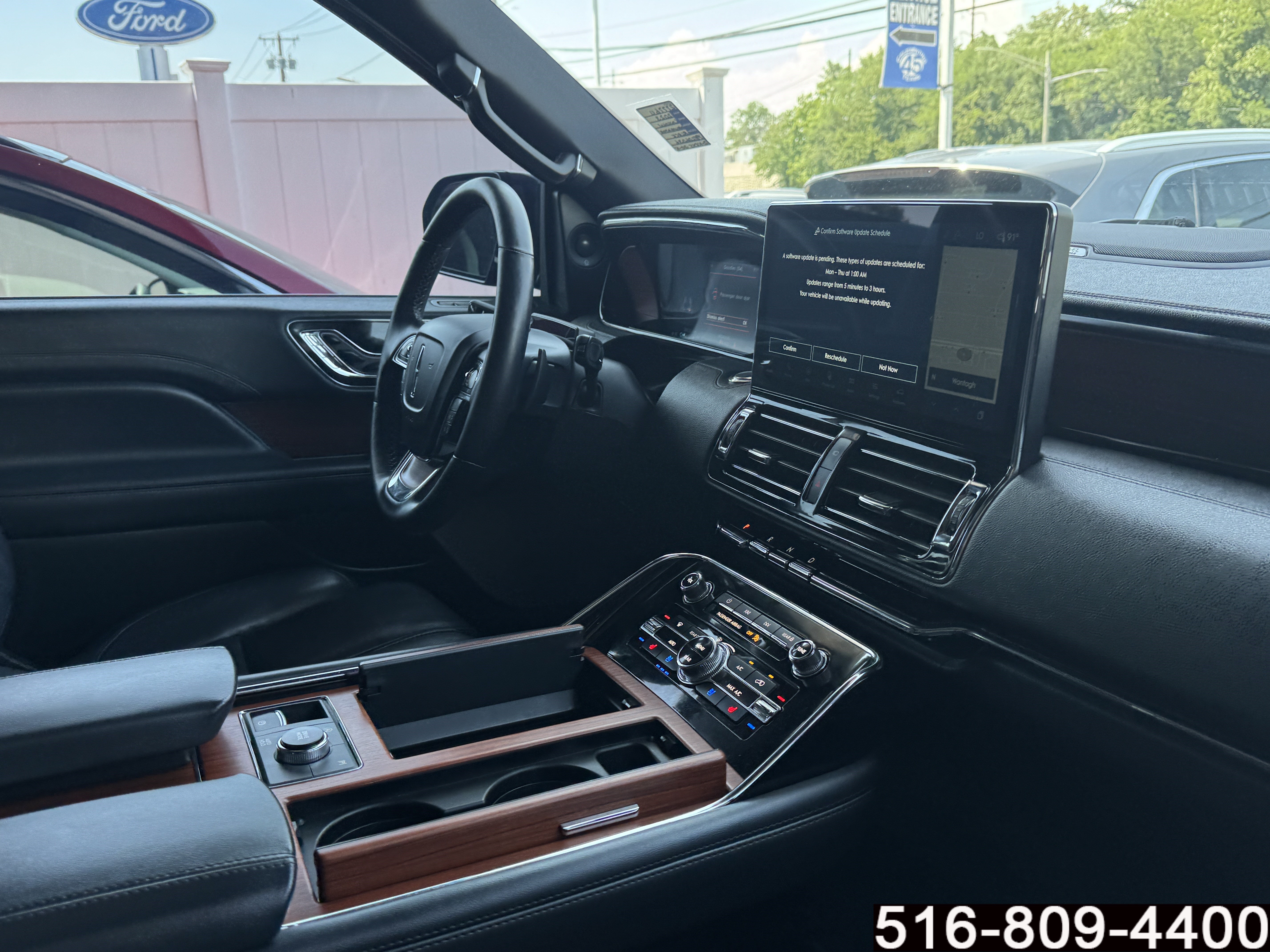 Used 2023 Lincoln Navigator Reserve AWD/4WD image 28