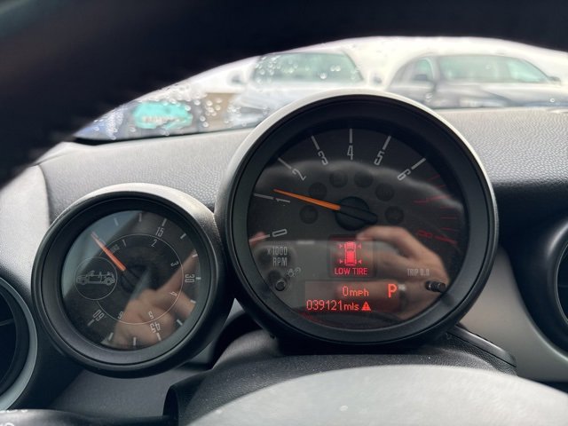 Used 2015 MINI Cooper Convertible image 15