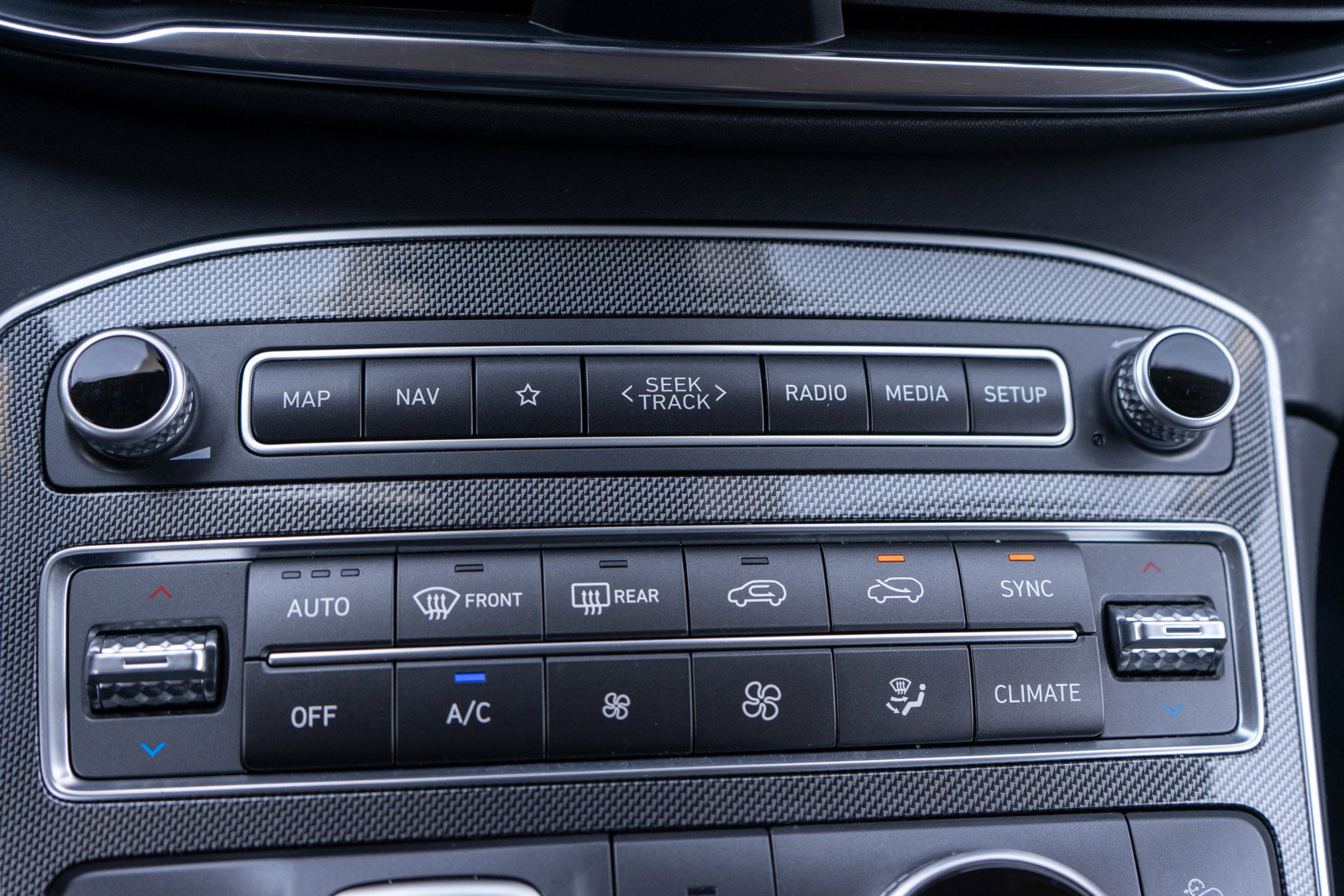 Used 2023 Hyundai Santa Fe SEL w/ Premium Package AWD/4WD image 21