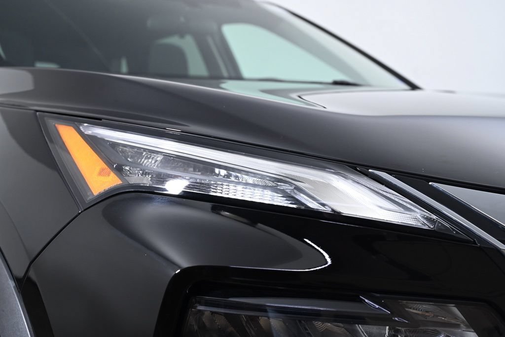 Certified 2023 Nissan Rogue S FWD image 11