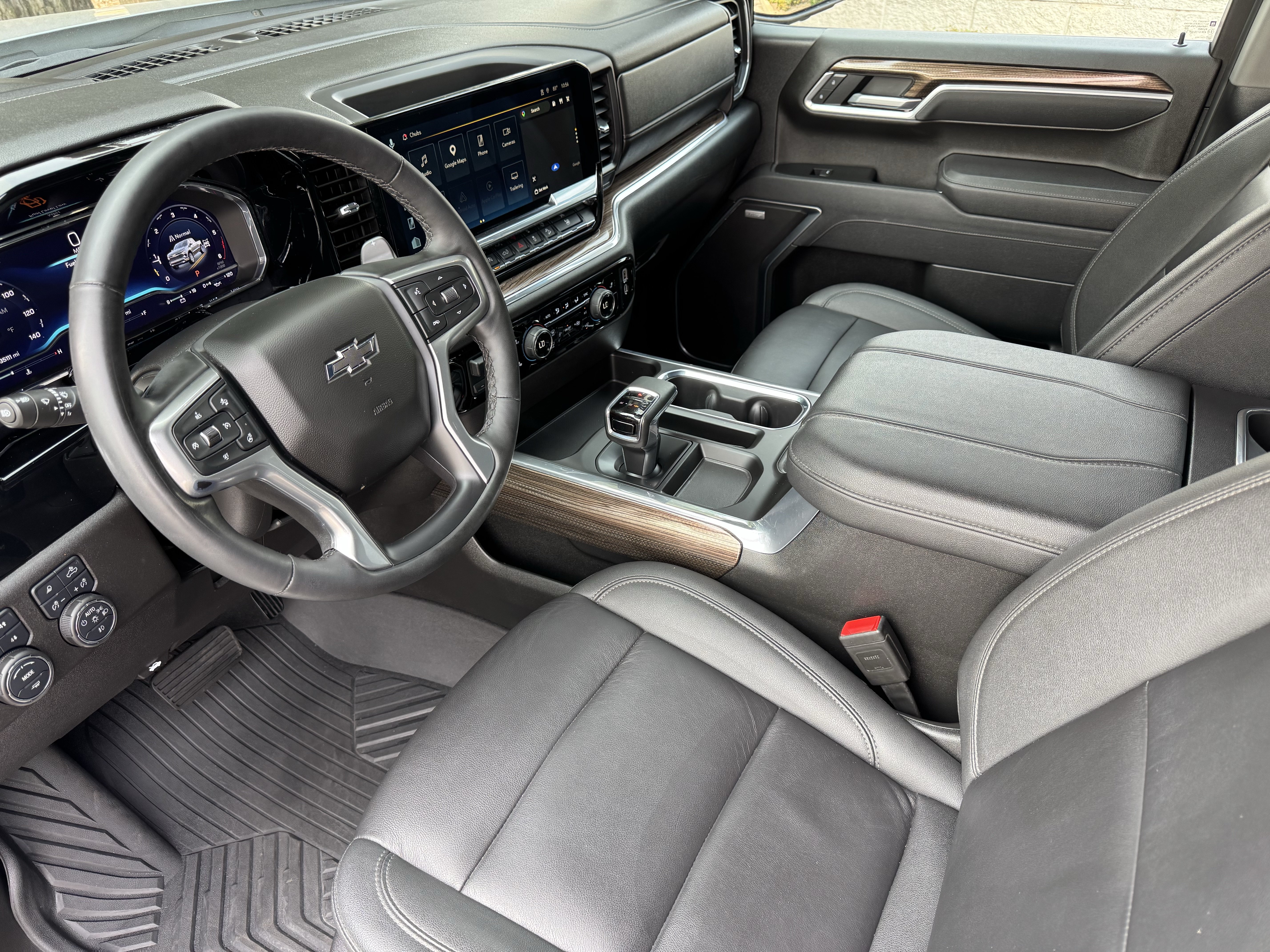 Certified 2025 Chevrolet Silverado 1500 RST AWD/4WD image 11