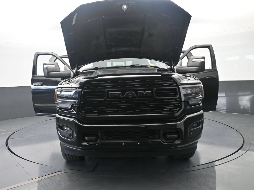 Used 2023 RAM 2500 Limited AWD/4WD image 88