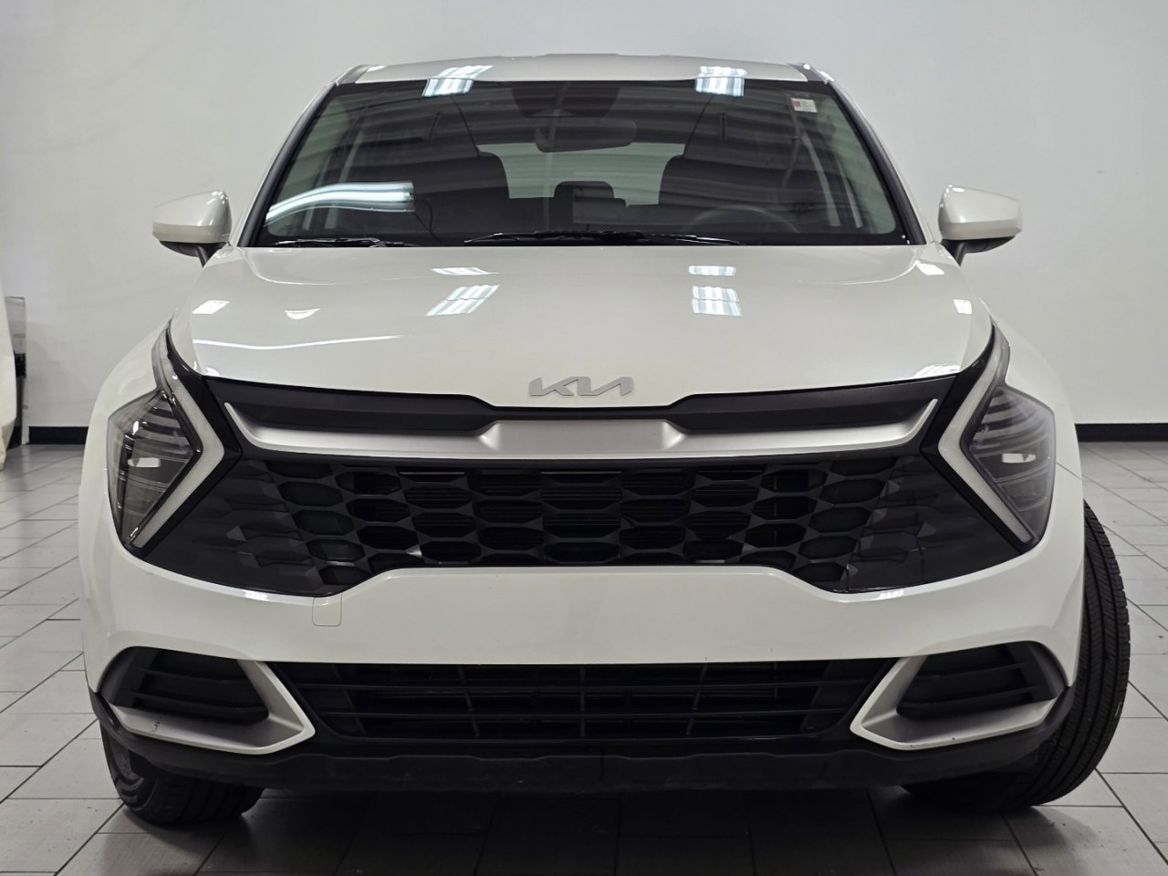 Used 2024 Kia Sportage LX FWD image 9