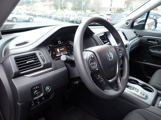 Used 2021 Honda Ridgeline Sport image 15