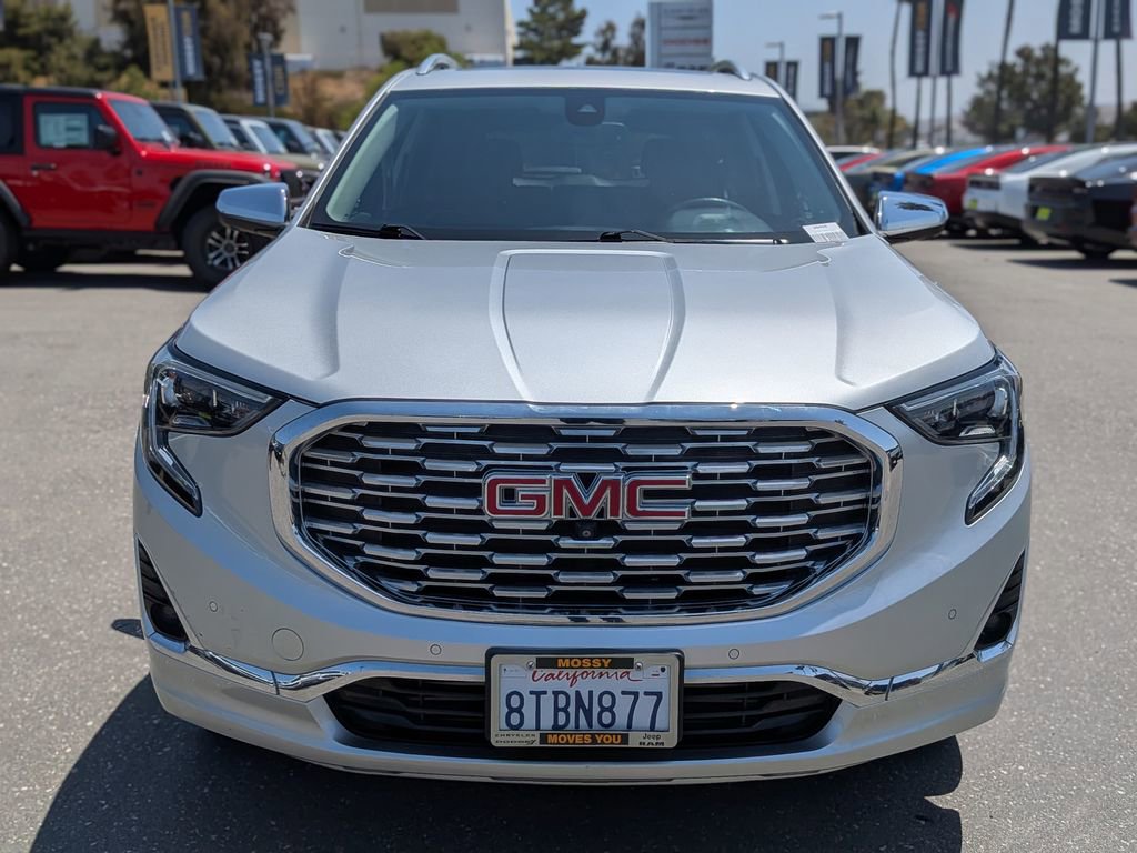 Used 2019 GMC Terrain Denali w/ Advanced Safety Package AWD/4WD image 13