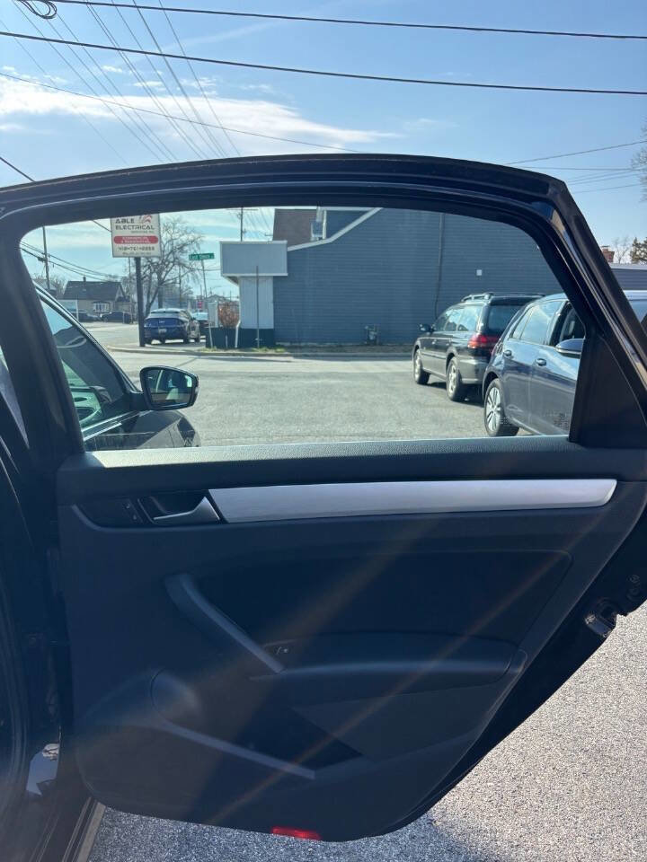 Used 2012 Volkswagen Passat 2.5 SE image 15