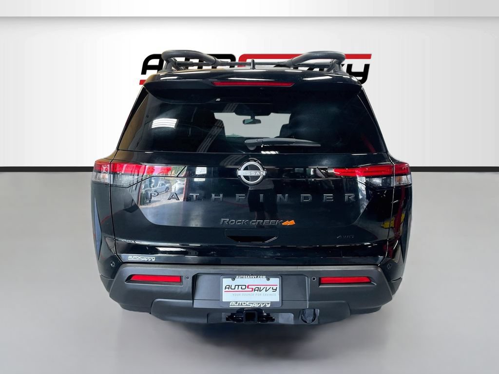 Used 2024 Nissan Pathfinder Rock Creek AWD/4WD image 6