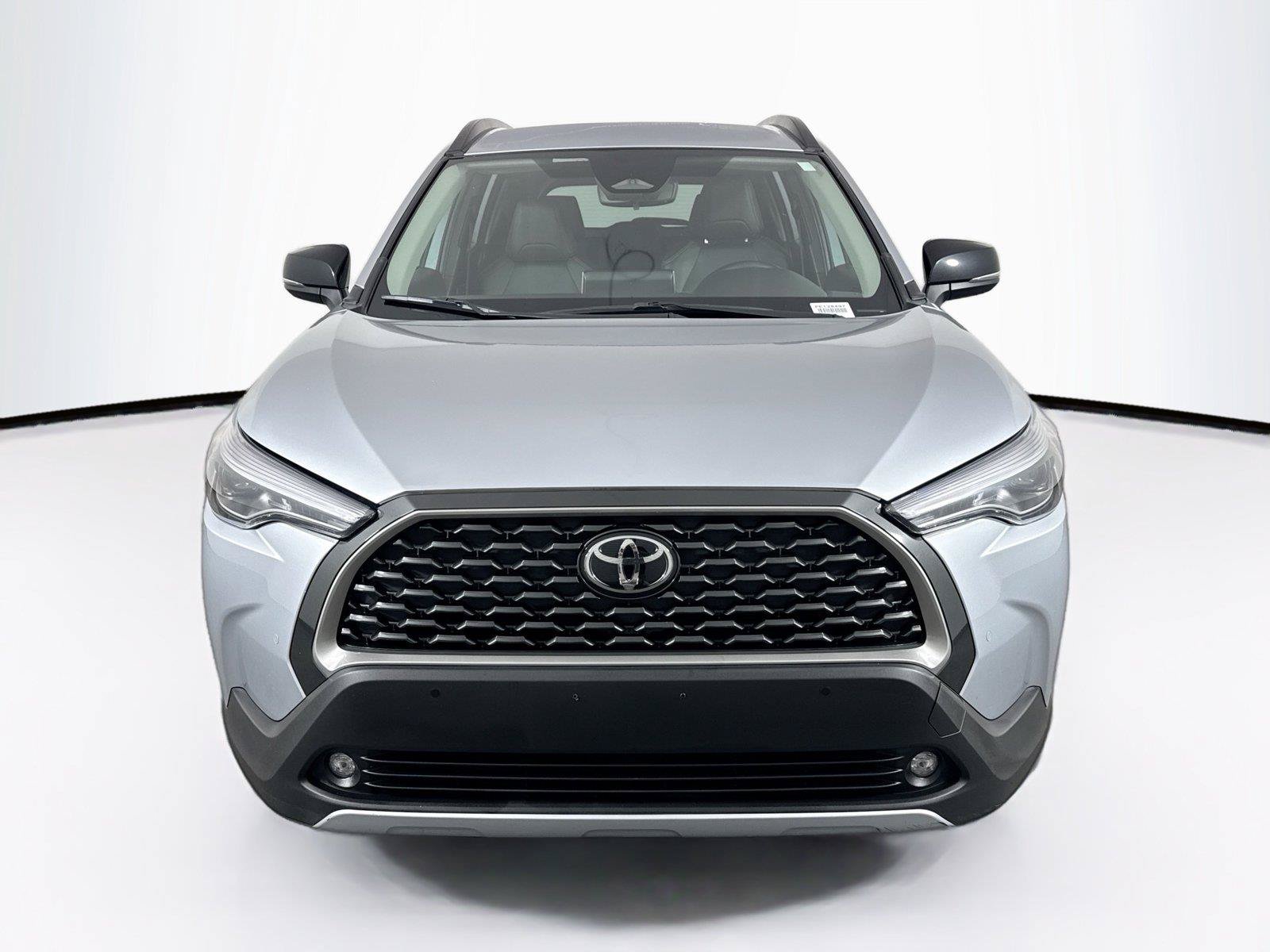 Certified 2025 Toyota Corolla Cross XLE AWD/4WD image 9