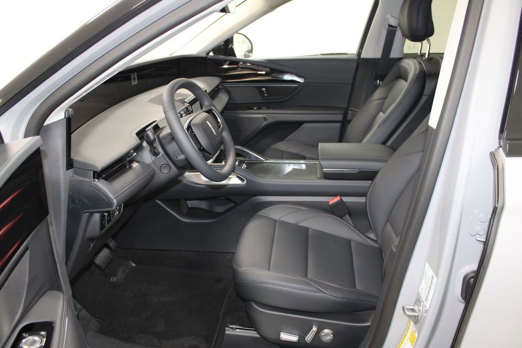 New 2026 Lincoln Nautilus Premier image 22