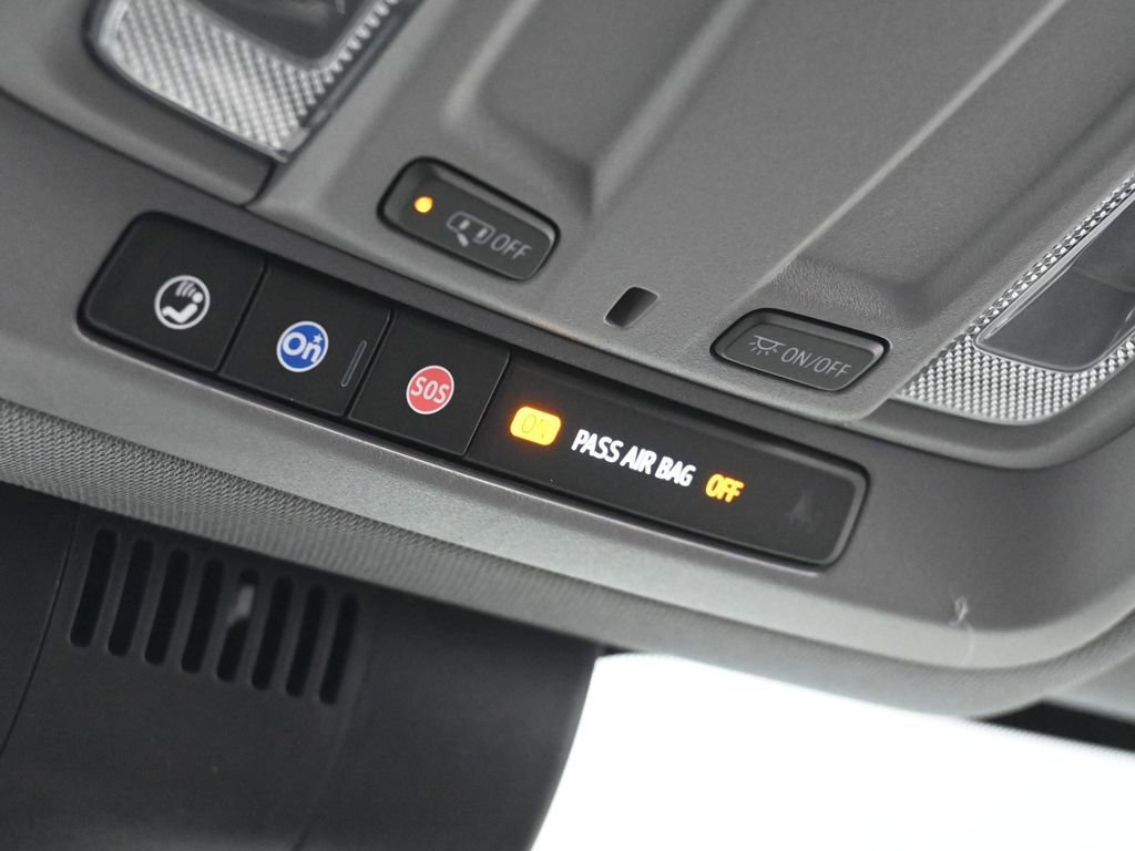 Used 2023 Chevrolet Silverado 1500 Custom image 20