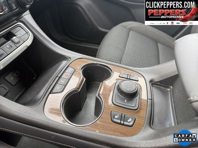 Used 2023 GMC Acadia SLE w/ Driver Convenience Package AWD/4WD image 9