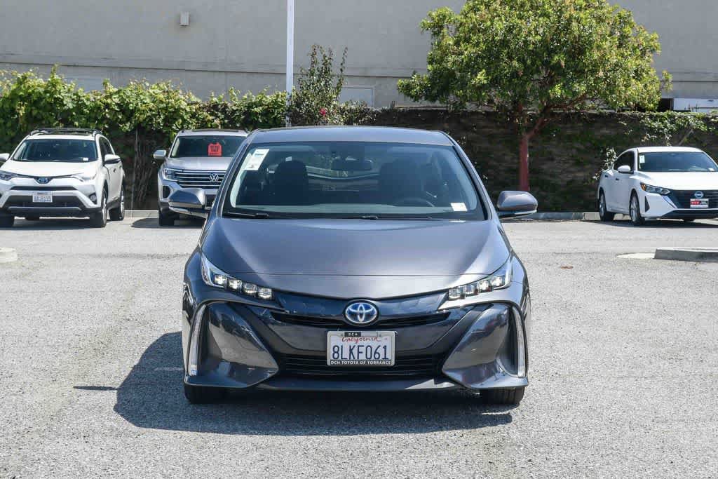 Used 2019 Toyota Prius Prime Plus w/ Carpet Mat Package FWD image 2