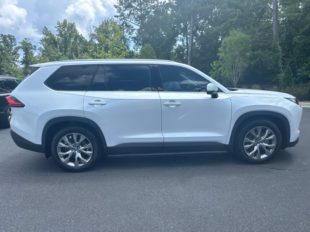 Used 2024 Toyota Grand Highlander AWD Hybrid image 8