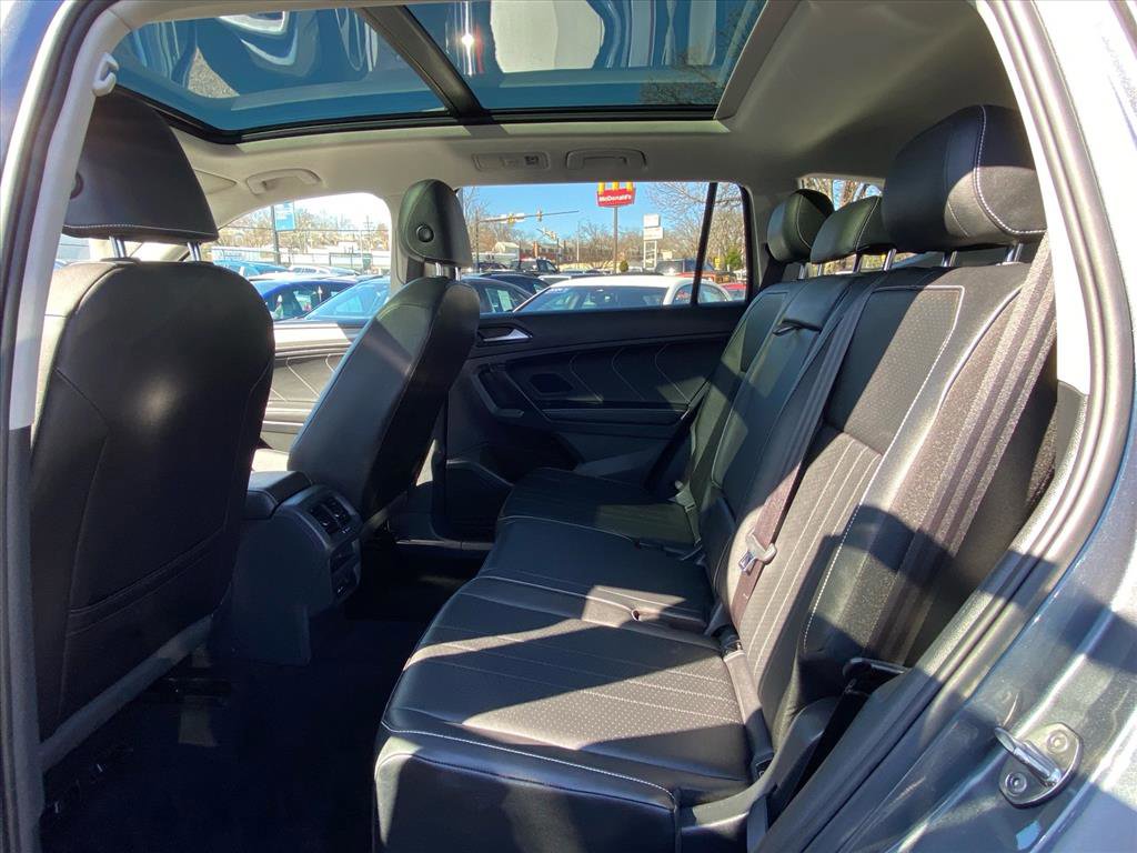 Certified 2022 Volkswagen Tiguan SE image 19