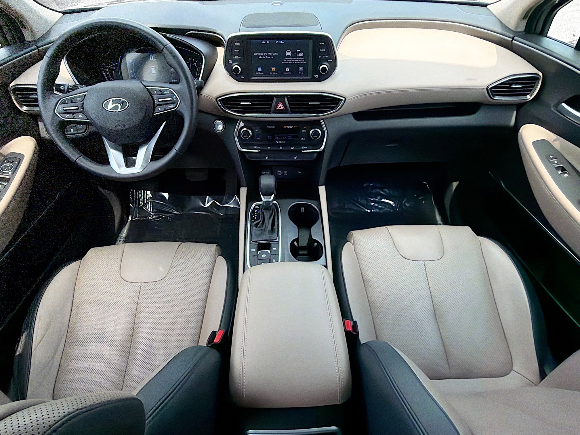 Used 2019 Hyundai Santa Fe Limited image 16