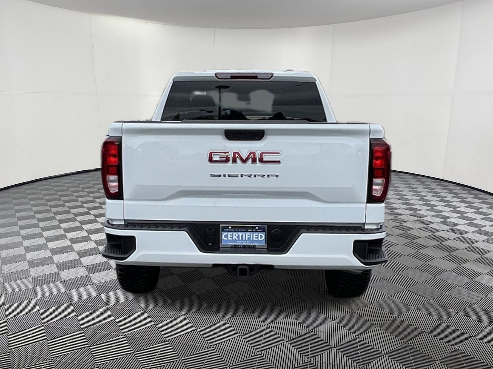 Certified 2025 GMC Sierra 1500 Pro w/ Graphite Edition image 5