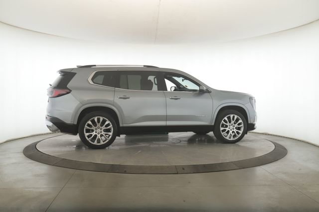 Used 2024 GMC Acadia Denali w/ Super Cruise Package image 6