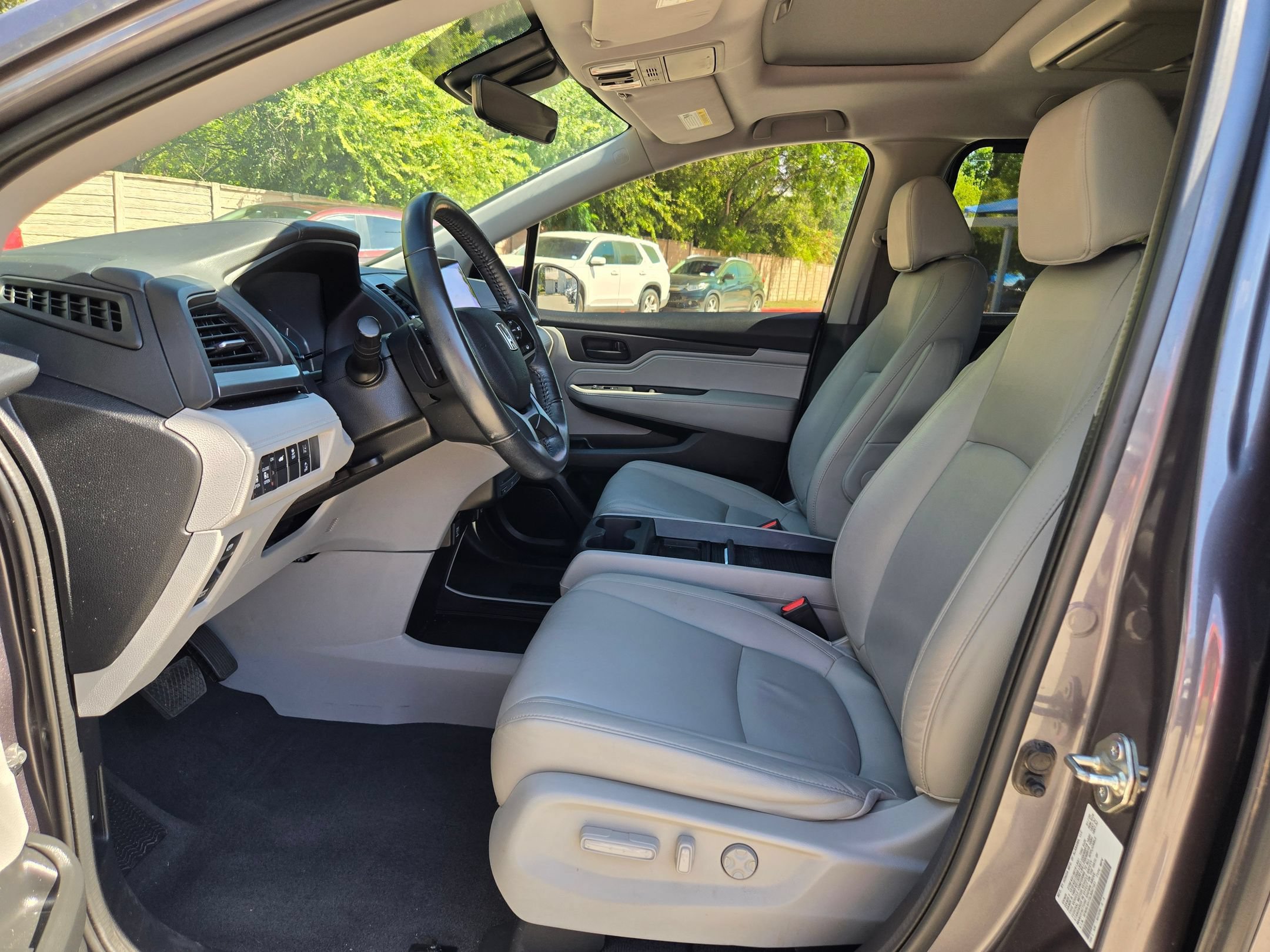 Certified 2020 Honda Odyssey EX-L image 8